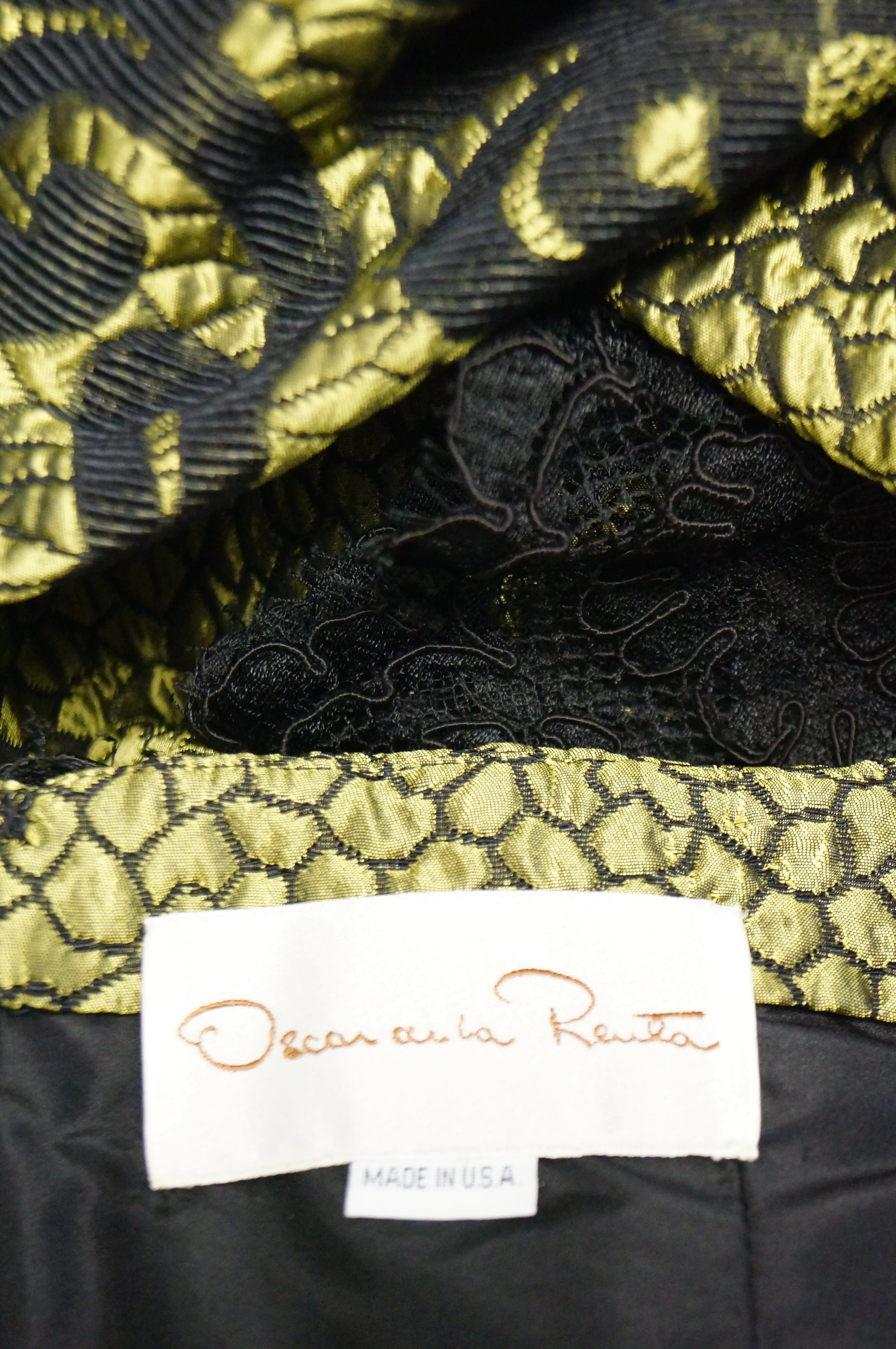 1980s Gorgeous Oscar de La Renta Gold Green “Dragon Scale” Brocade Dress