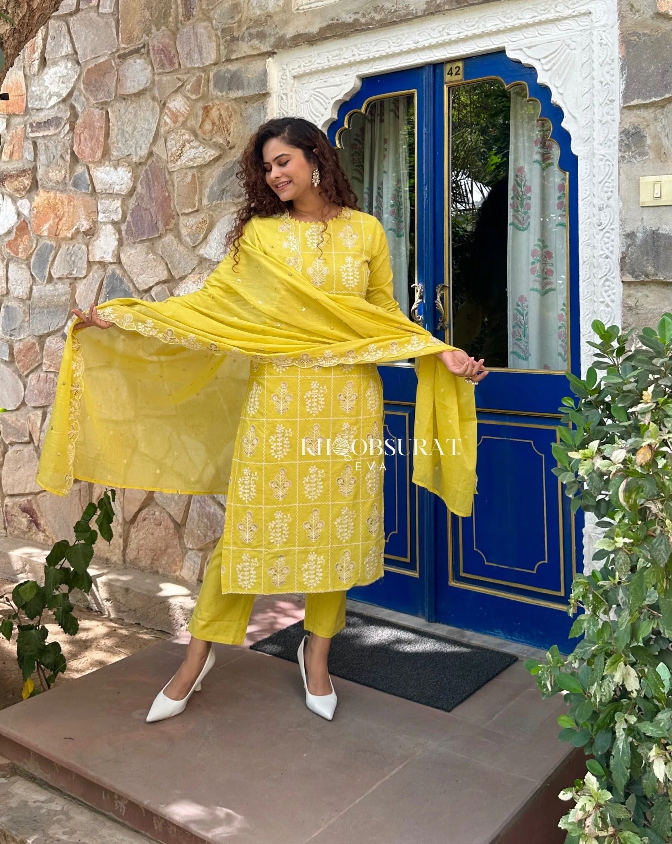 AESTHETIC YELLOW EMBROIDERY KURTA SUIT SET