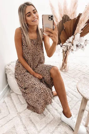 Blushing Midi Dress Print