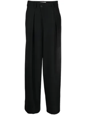 Closed Trousers Black