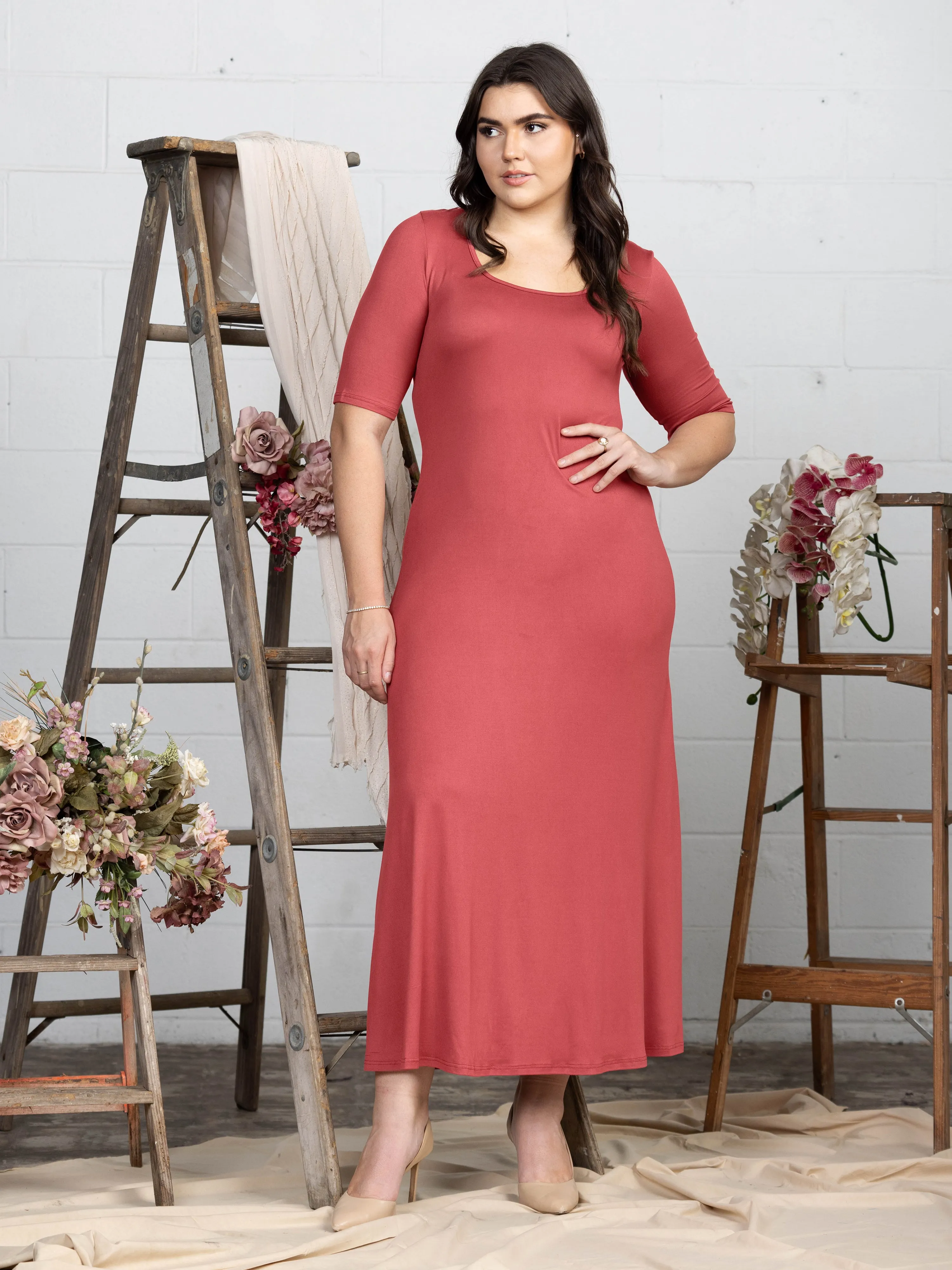 Elbow Length Sleeve Plus Size Maxi Dress