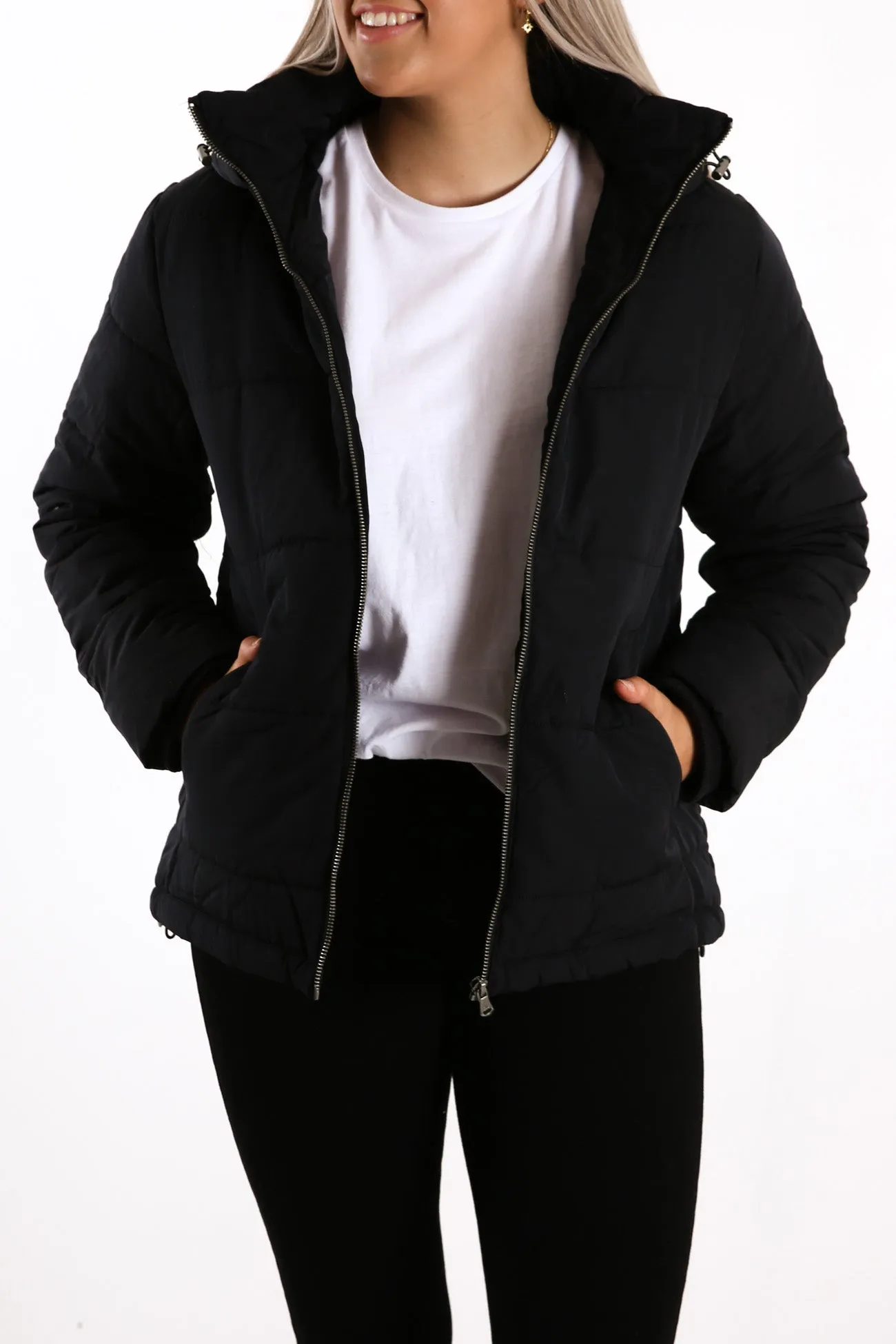 Essential Puffer Jacket Black