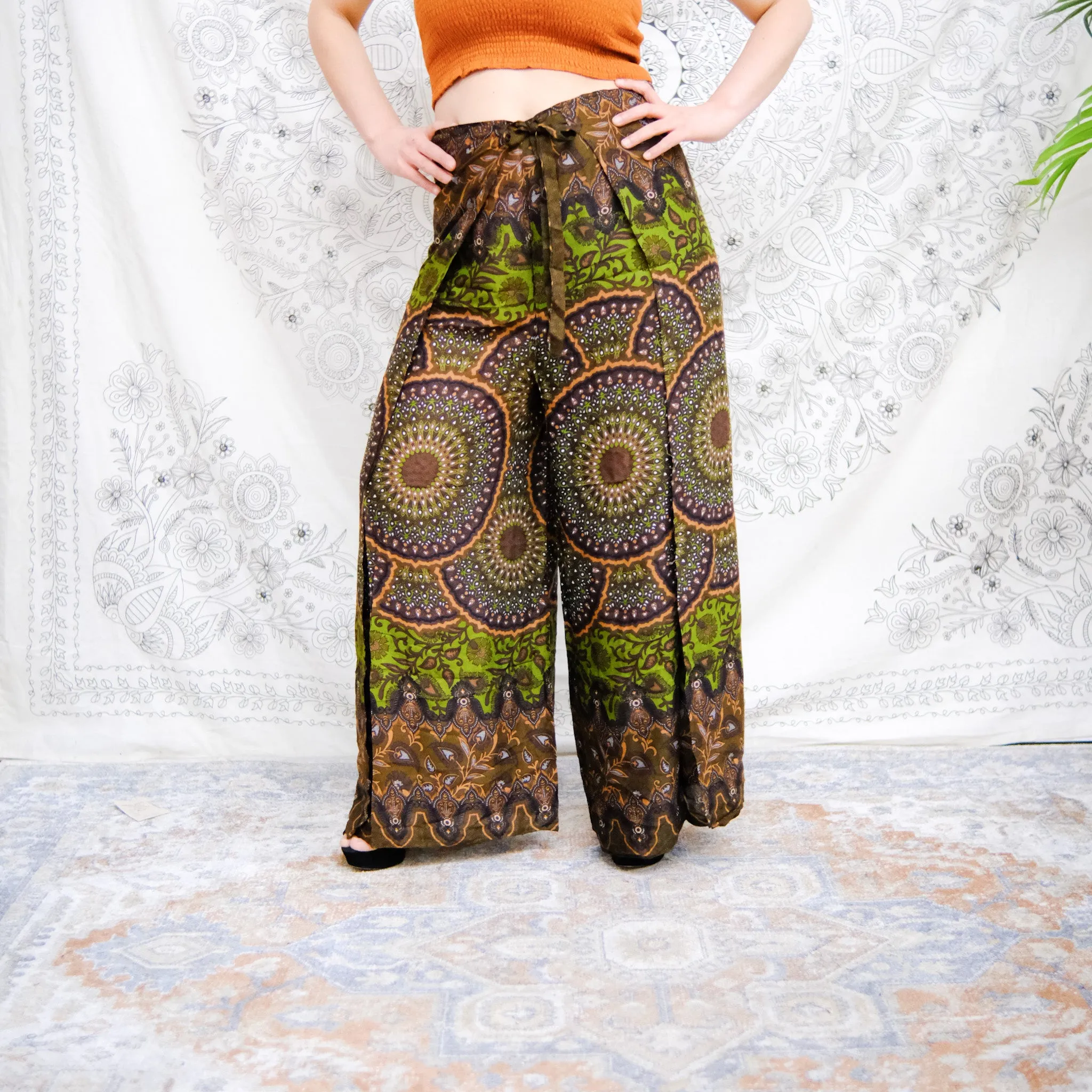 Flowy Geometric Print Side Slit Tie Pants