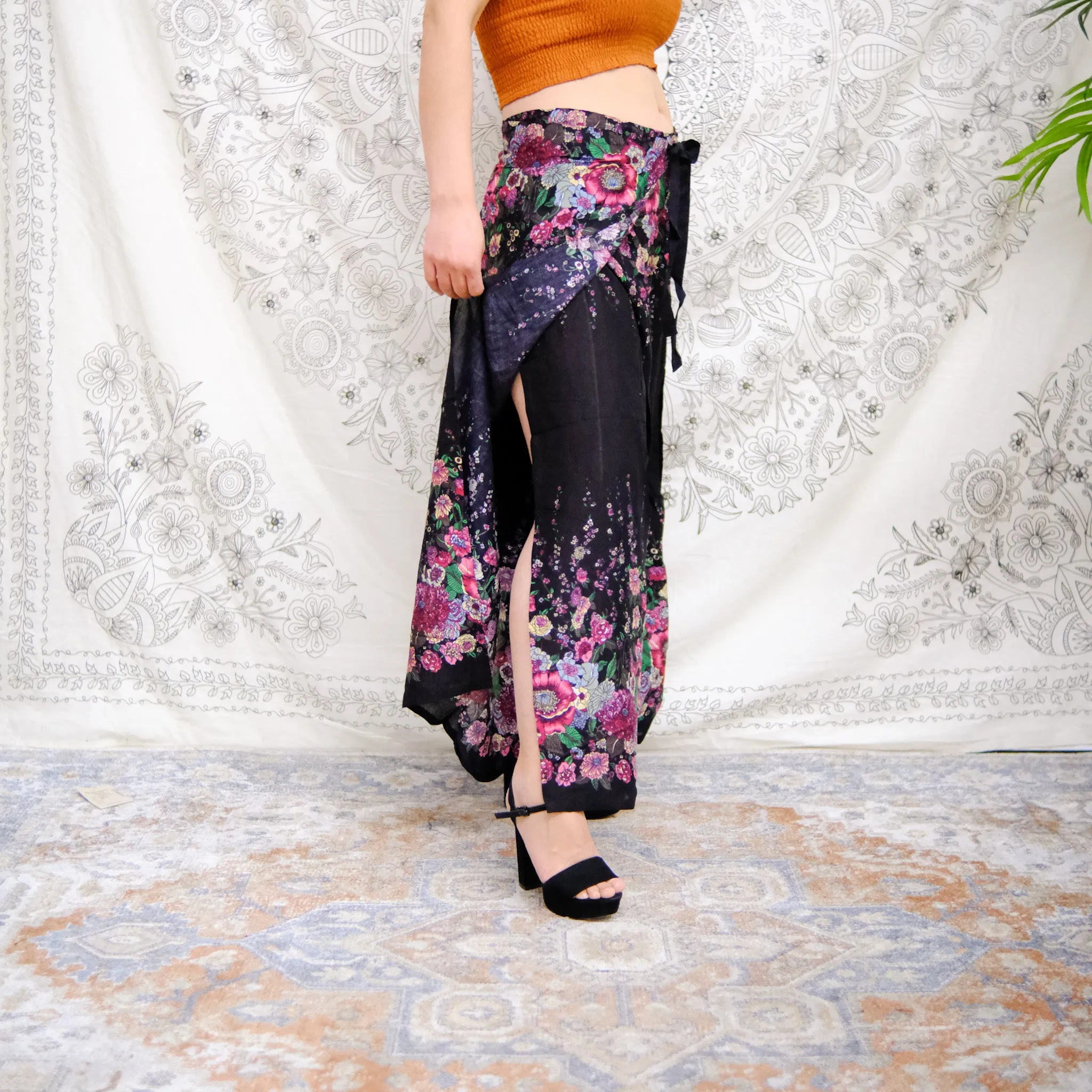 Flowy Side Slit Tie Pants