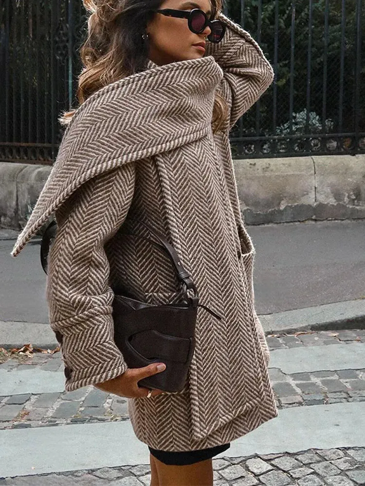 Kadria - Herringbone coat with scarf