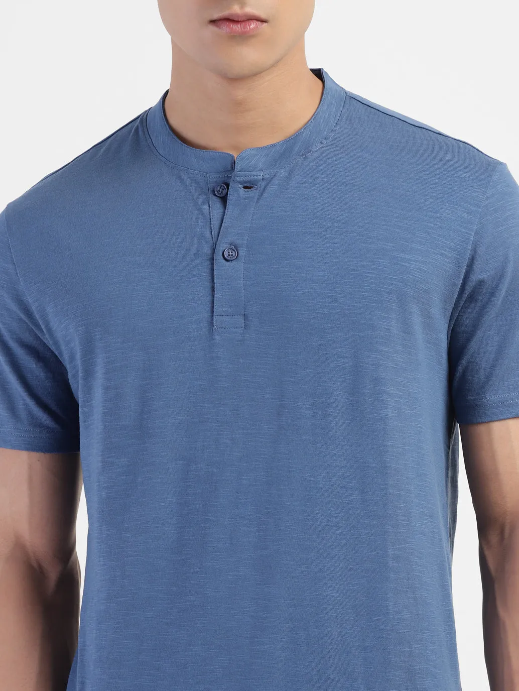 Men's Solid Henley Neck T-shirt