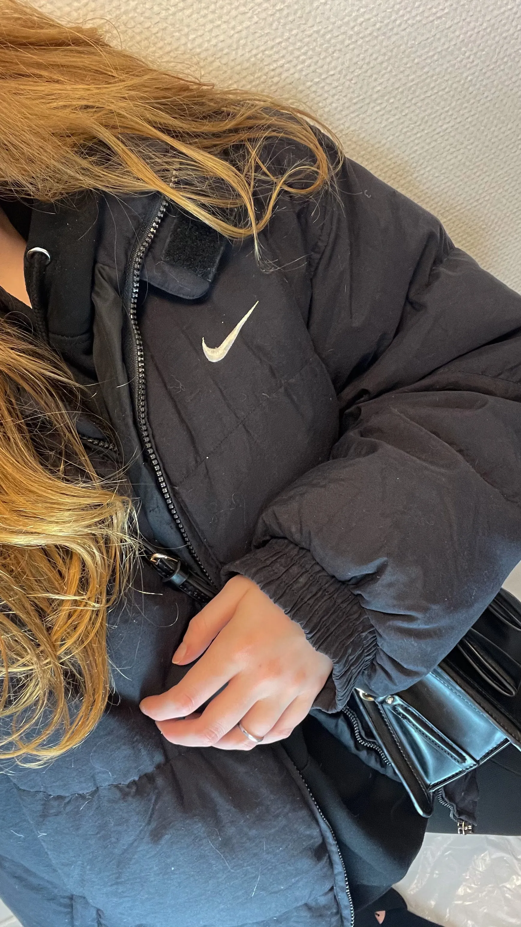 Nike Puffer Jacket L