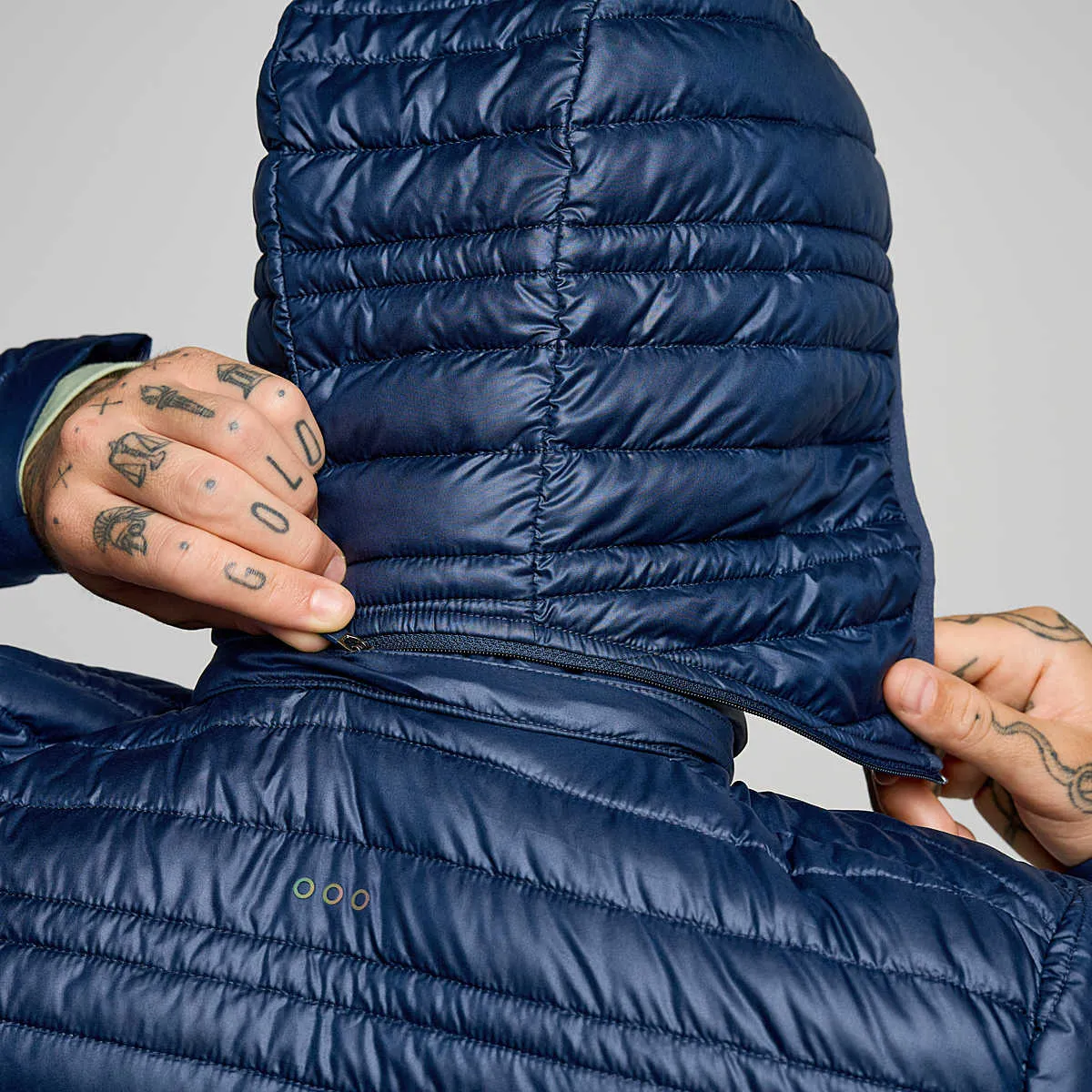 Saucony | Hurricane Insulated Jacket | Men's | Navy