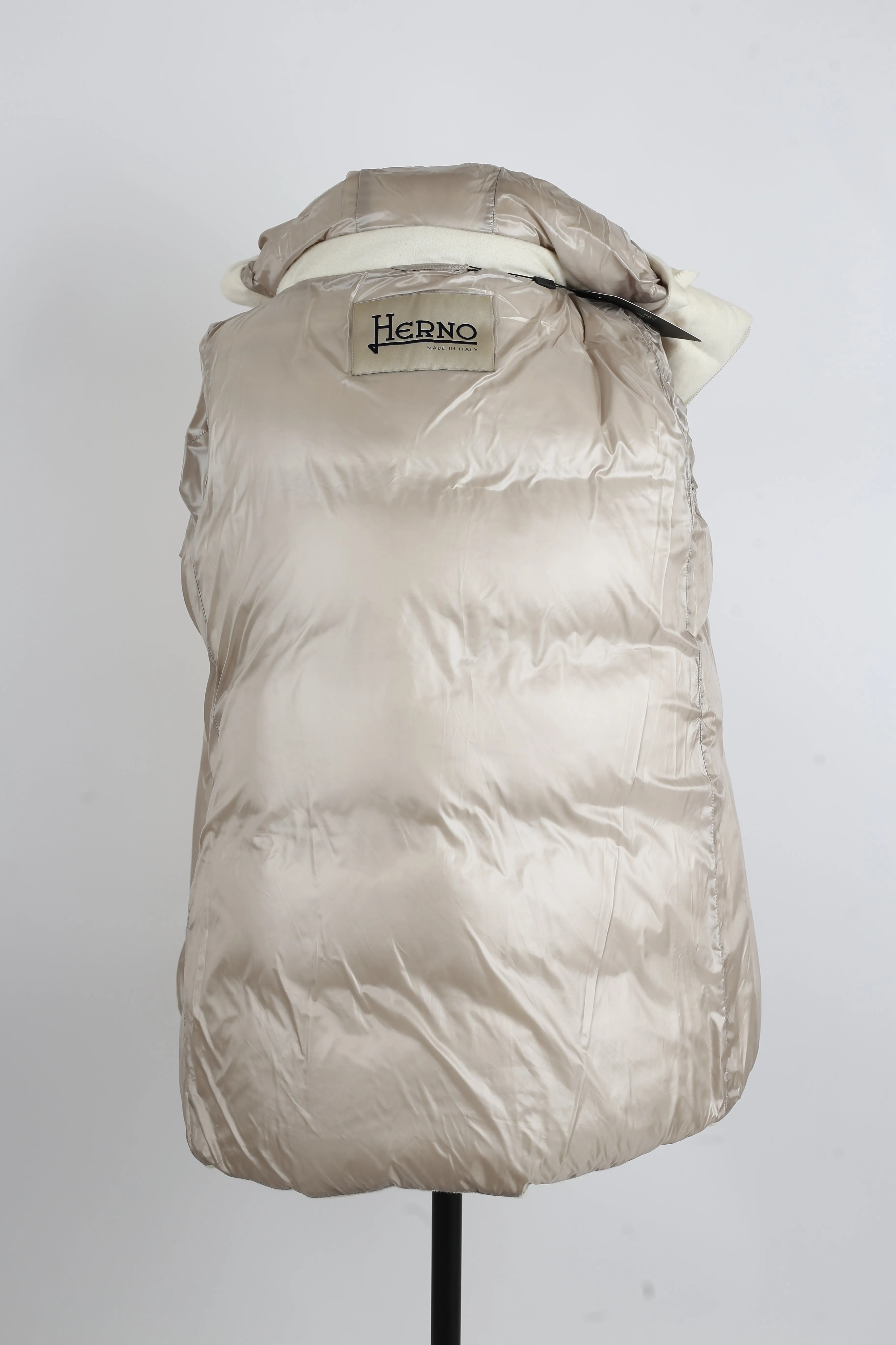 Silk-Cashmere Down Water Repellent Puffer Jacket