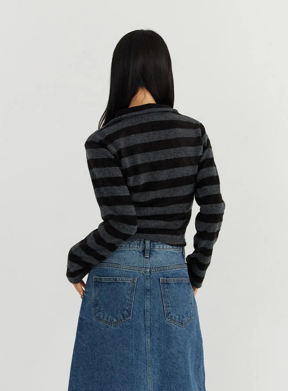 Stripe Zip-Up Turtleneck Knit Top CO319