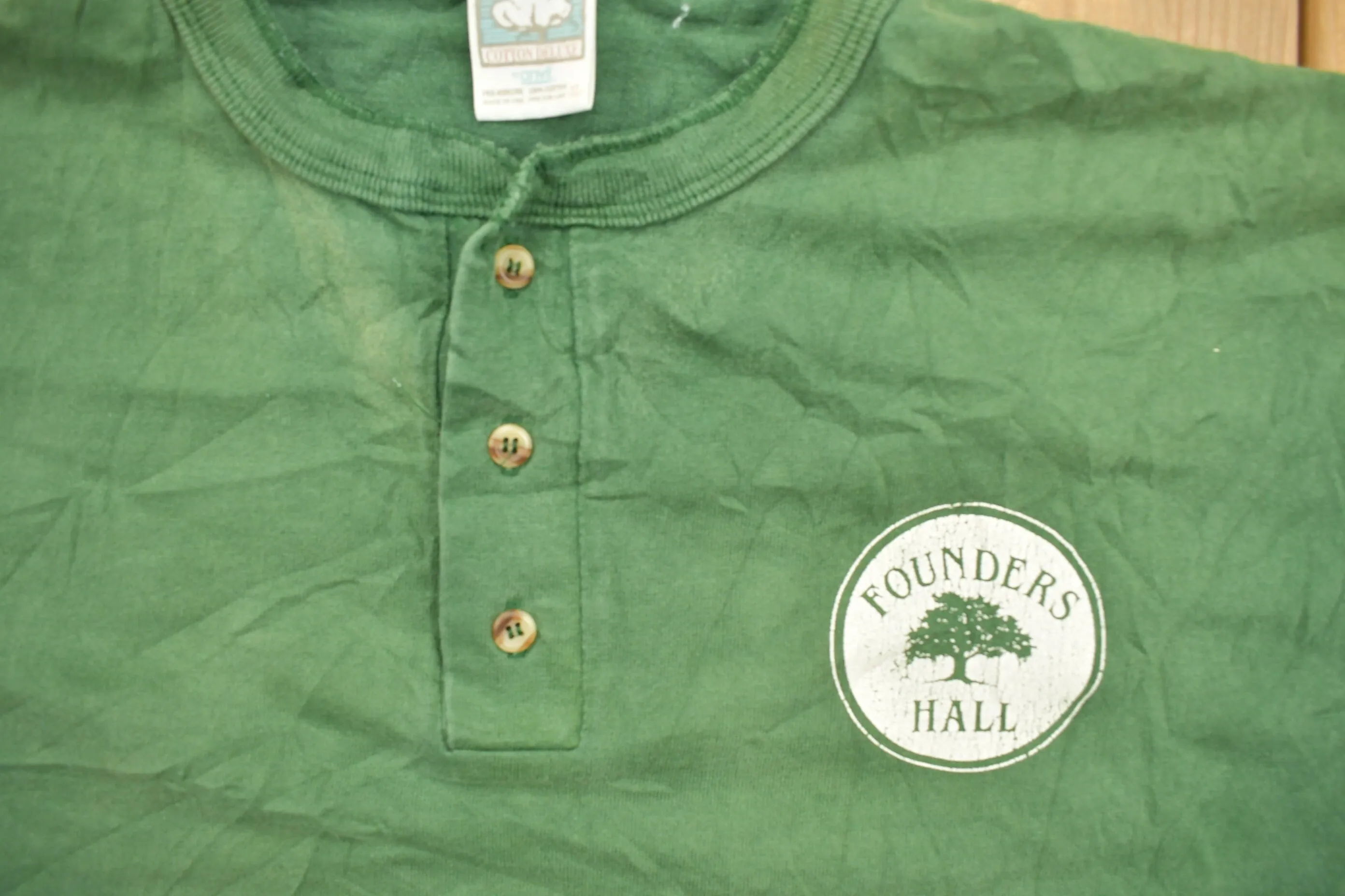 Vintage 1990s Founders Hall Quarter Button T-Shirt